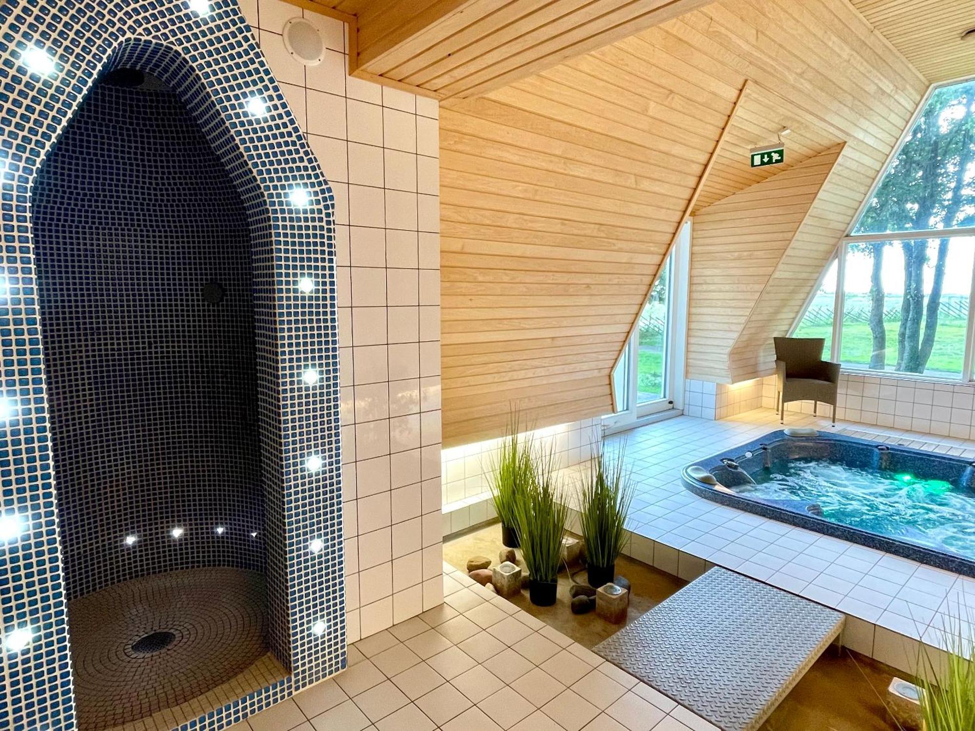 Hotel Kosmonautika Puhkekeskus Kabli Exteriér fotografie